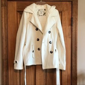 Dress coat. Fleece material.